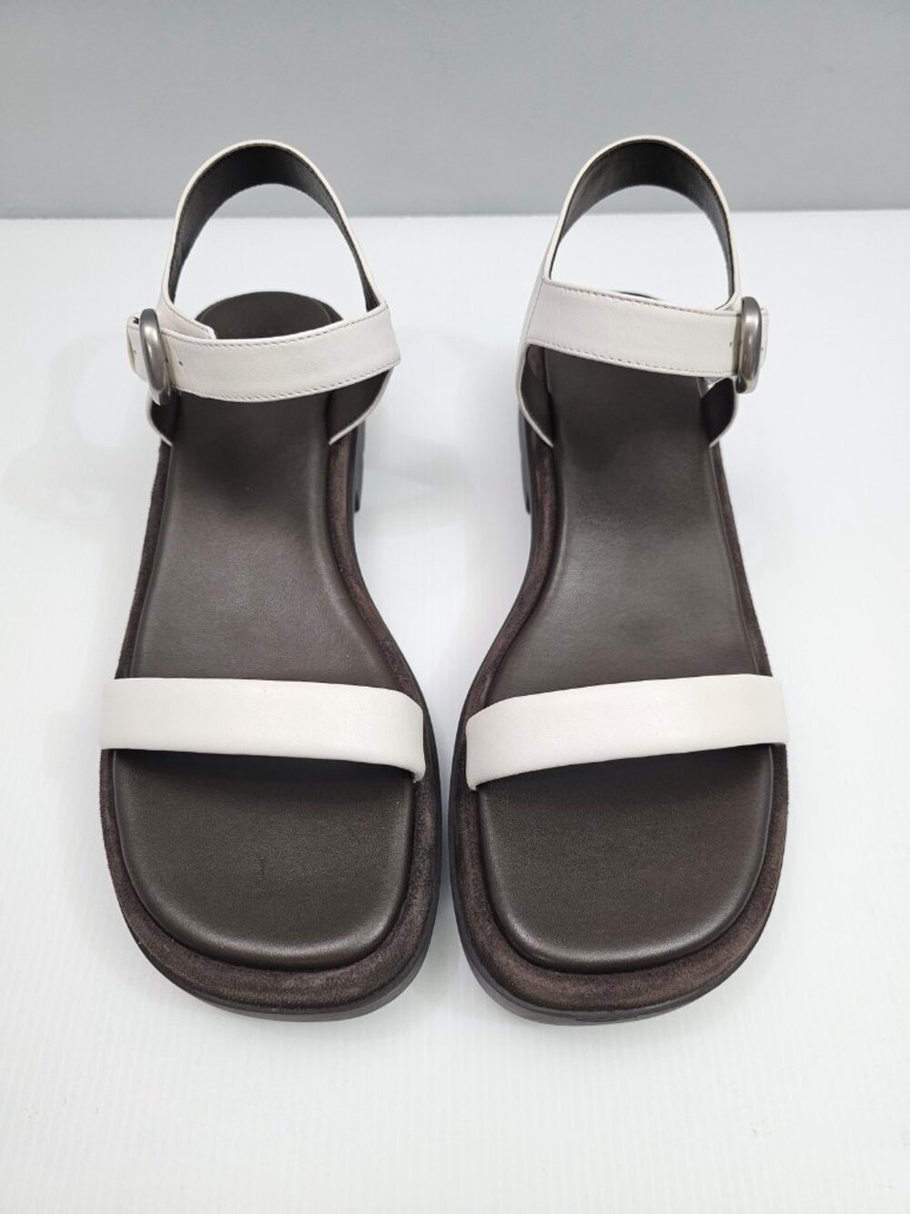 Vince Heloise Platform Sandal Womens 11 White Brown Leather Ankle Strap Lug Sole - Picture 4 of 14